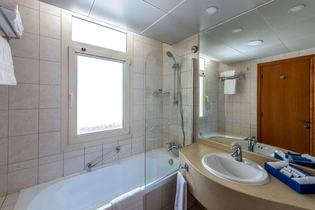 Hotel Roda Al Murooj Residences