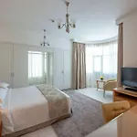 Roda Al Murooj Residences